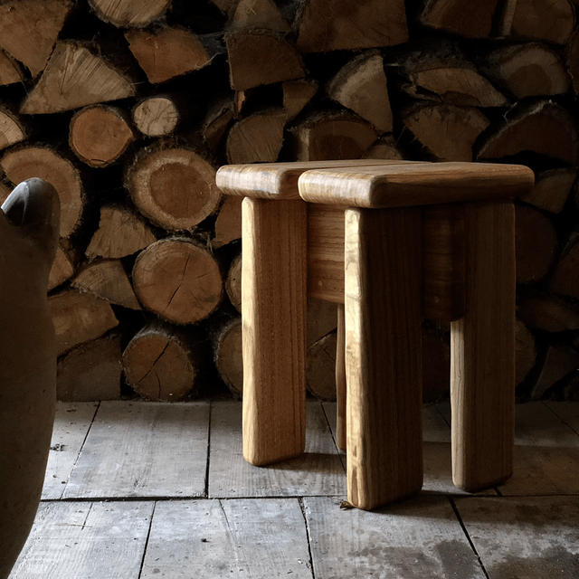 Tabouret châtaignier 