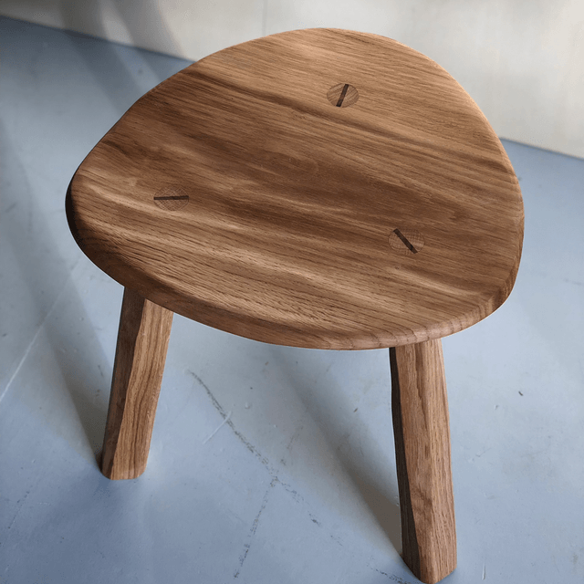 Petit tabouret chêne 