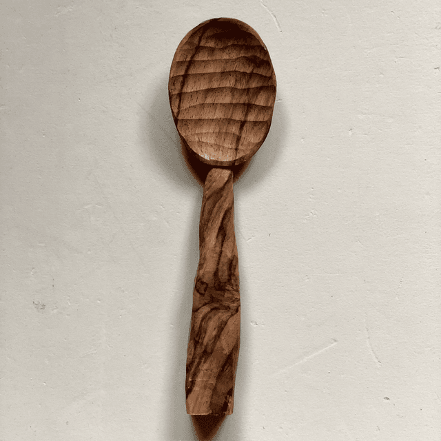 Cuillère en noyer